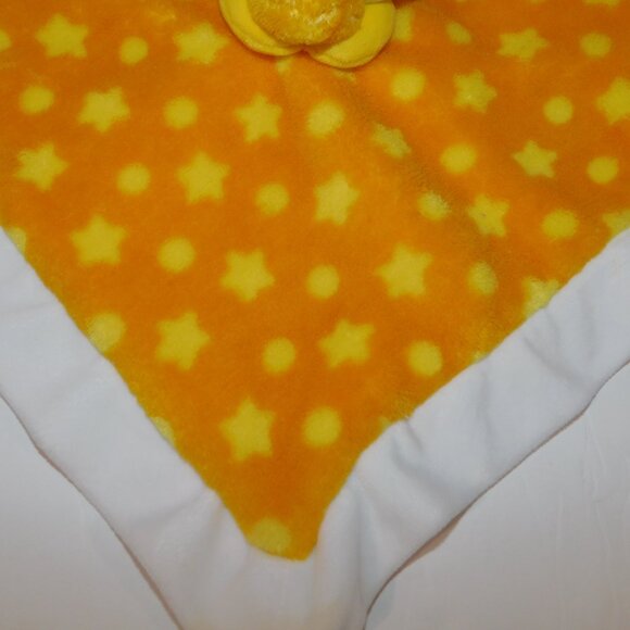 Yellow Baby Shark Plush Security Blanket Baby Lovey Comforter Nickelodeon - Picture 6 of 9